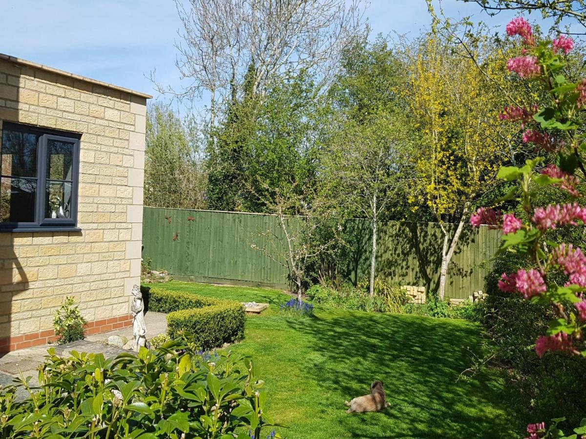 Rosemead Villa Moreton-in-Marsh Bagian luar foto