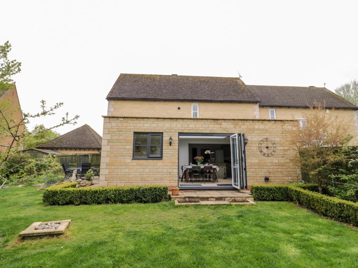 Rosemead Villa Moreton-in-Marsh Bagian luar foto