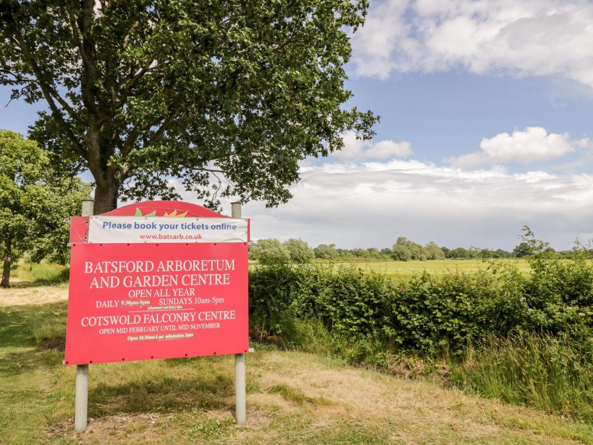 Rosemead Villa Moreton-in-Marsh Bagian luar foto